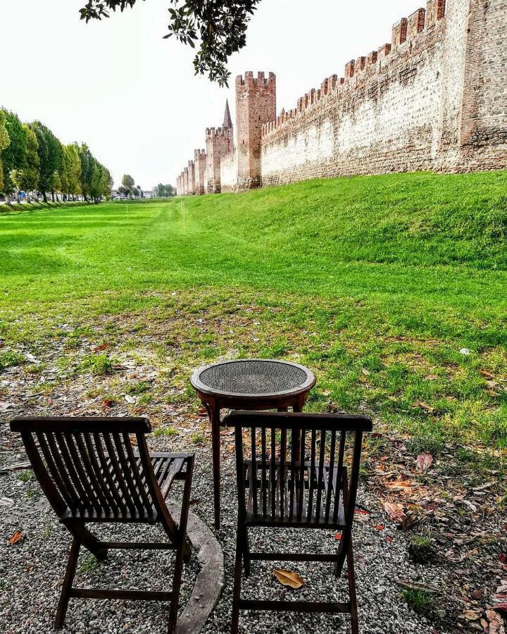 Medieval Relais - Top Location มอนตังญานา ภายนอก รูปภาพ