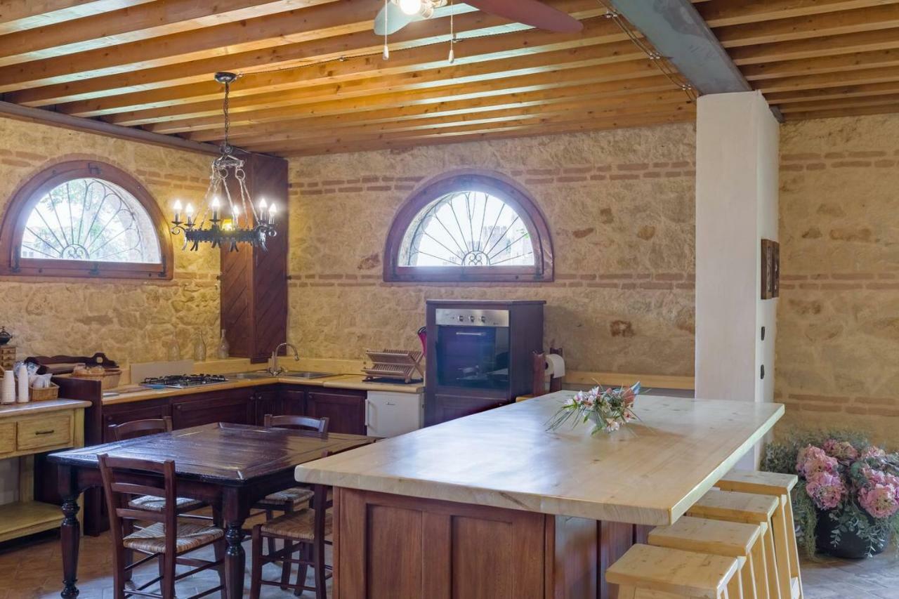 Medieval Relais - Top Location มอนตังญานา ภายนอก รูปภาพ